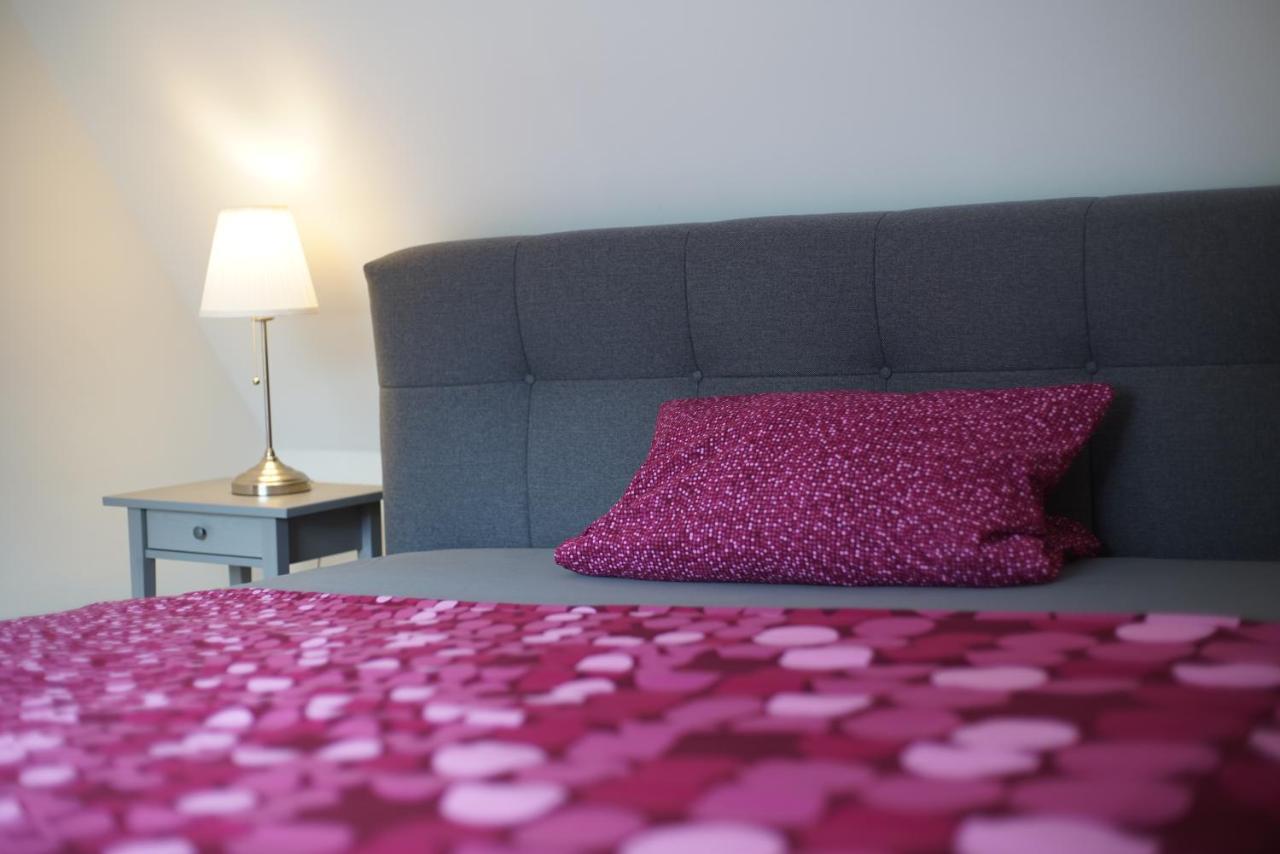 Messewohnung Graefrath โซลิงเงน ภายนอก รูปภาพ