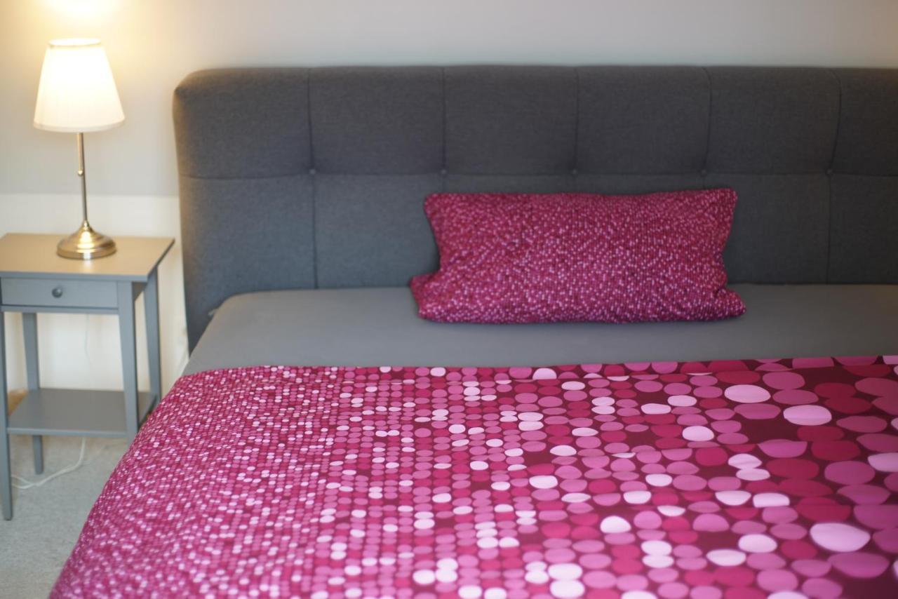 Messewohnung Graefrath โซลิงเงน ภายนอก รูปภาพ