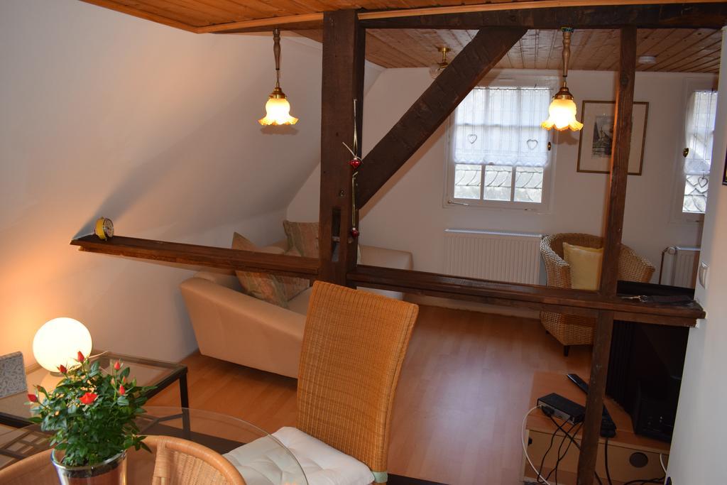 Messewohnung Graefrath โซลิงเงน ภายนอก รูปภาพ
